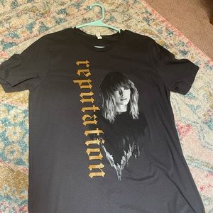 Reputation Tour Shirt Taylor Swift Gray Gold